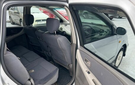 Nissan Tino, 2000 год, 379 000 рублей, 13 фотография