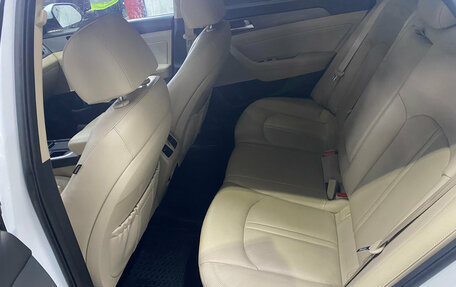 Hyundai Sonata VII, 2018 год, 1 860 000 рублей, 10 фотография