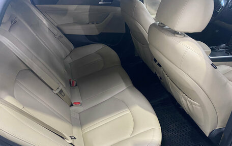 Hyundai Sonata VII, 2018 год, 1 860 000 рублей, 9 фотография