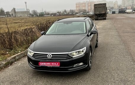Volkswagen Passat B8 рестайлинг, 2019 год, 2 630 000 рублей, 1 фотография