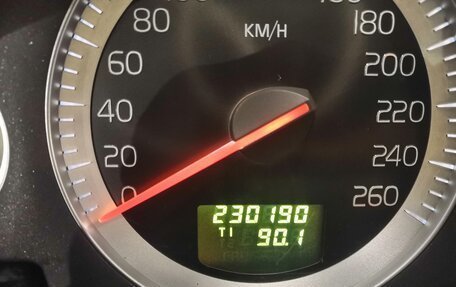 Volvo XC90 II рестайлинг, 2011 год, 1 700 000 рублей, 10 фотография