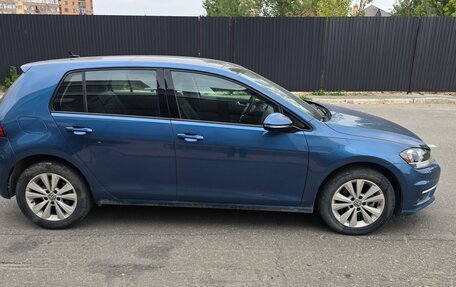 Volkswagen Golf VIII, 2020 год, 2 240 000 рублей, 2 фотография