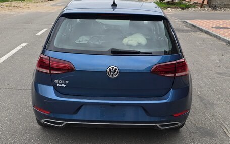 Volkswagen Golf VIII, 2020 год, 2 240 000 рублей, 4 фотография