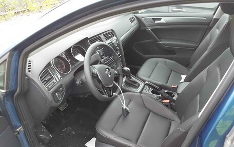 Volkswagen Golf VIII, 2020 год, 2 240 000 рублей, 8 фотография