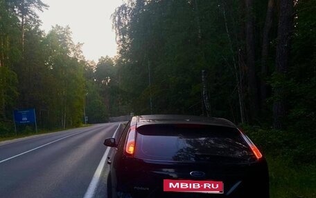 Ford Focus II рестайлинг, 2010 год, 490 000 рублей, 21 фотография