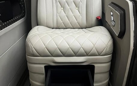 Mercedes-Benz V-Класс, 2022 год, 14 999 000 рублей, 37 фотография