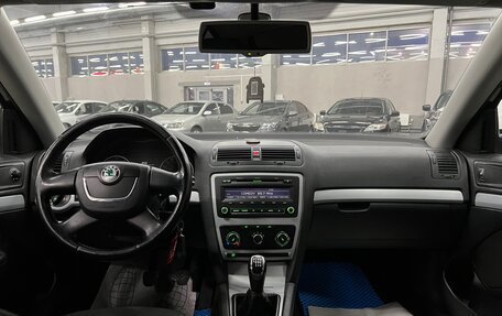 Skoda Octavia, 2011 год, 800 000 рублей, 11 фотография