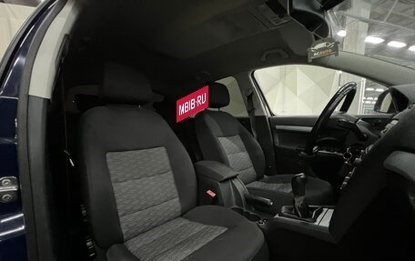 Skoda Octavia, 2011 год, 800 000 рублей, 9 фотография