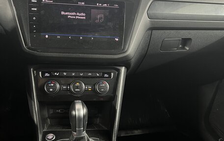 Volkswagen Tiguan II, 2018 год, 3 400 000 рублей, 10 фотография