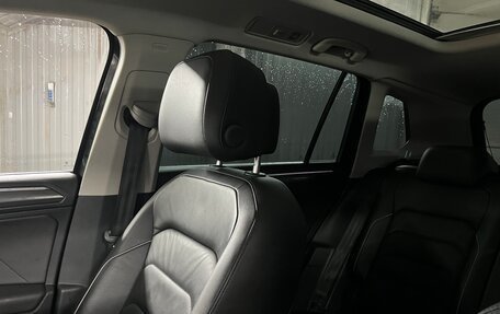 Volkswagen Tiguan II, 2018 год, 3 400 000 рублей, 11 фотография