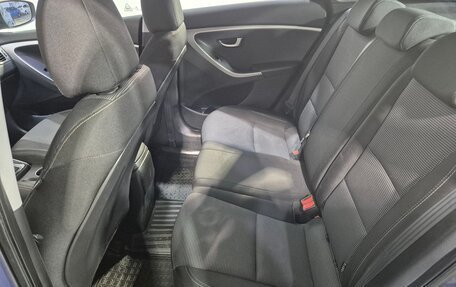 Hyundai i30 II рестайлинг, 2012 год, 997 000 рублей, 14 фотография