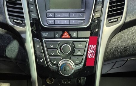 Hyundai i30 II рестайлинг, 2012 год, 997 000 рублей, 16 фотография