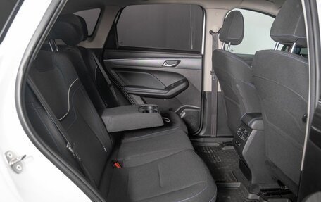 Haval Jolion, 2023 год, 1 950 000 рублей, 9 фотография