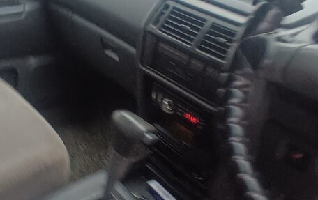 Mitsubishi Chariot III, 1995 год, 350 000 рублей, 11 фотография