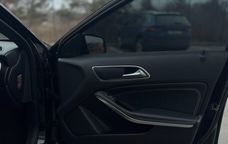 Mercedes-Benz A-Класс, 2015 год, 16 фотография