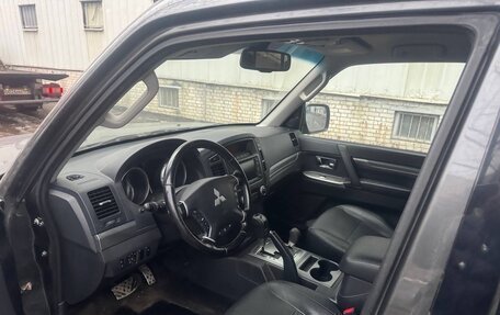 Mitsubishi Pajero IV, 2012 год, 1 275 000 рублей, 5 фотография