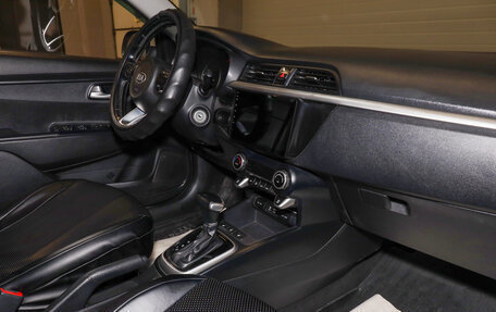 KIA Rio IV, 2017 год, 1 299 000 рублей, 16 фотография