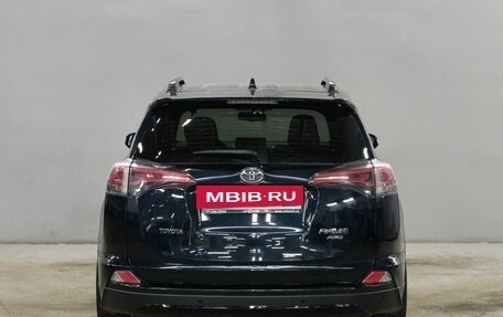 Toyota RAV4, 2019 год, 2 993 000 рублей, 6 фотография