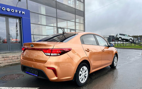 KIA Rio IV, 2019 год, 1 390 000 рублей, 10 фотография