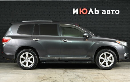 Toyota Highlander III, 2012 год, 1 850 000 рублей, 9 фотография