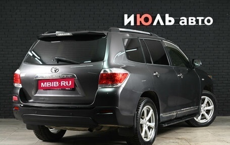 Toyota Highlander III, 2012 год, 1 850 000 рублей, 7 фотография