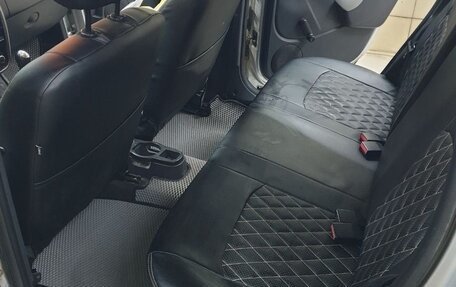 Renault Duster I рестайлинг, 2013 год, 800 000 рублей, 10 фотография