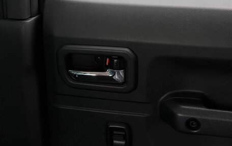 Suzuki Jimny, 2024 год, 3 490 000 рублей, 27 фотография