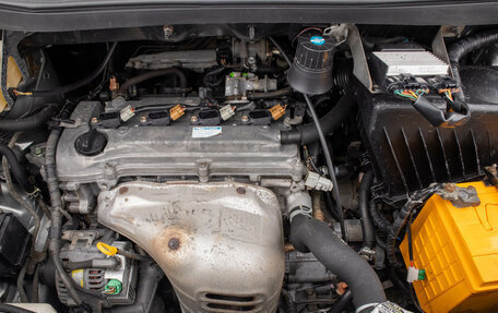 Toyota Voxy II, 2002 год, 899 000 рублей, 8 фотография