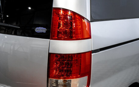 Toyota Voxy II, 2002 год, 899 000 рублей, 10 фотография