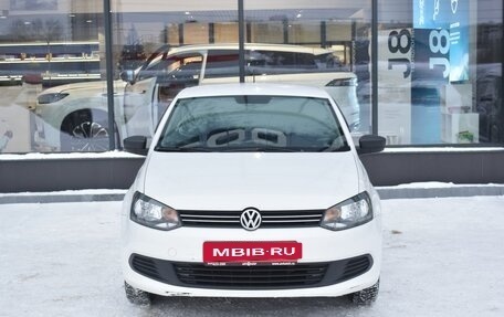 Volkswagen Polo VI (EU Market), 2013 год, 680 000 рублей, 2 фотография