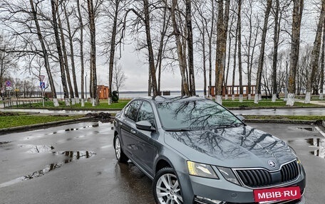 Skoda Octavia, 2017 год, 1 763 000 рублей, 2 фотография