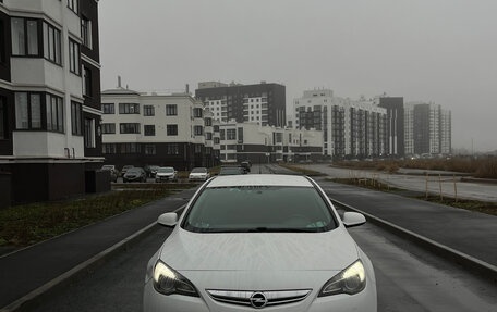 Opel Astra J, 2012 год, 589 000 рублей, 2 фотография