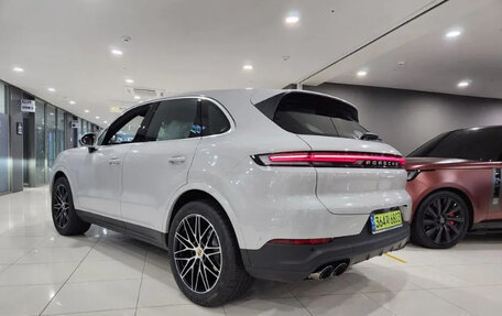 Porsche Cayenne III, 2025 год, 16 065 000 рублей, 3 фотография