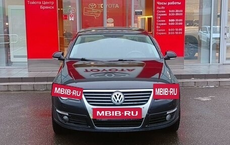 Volkswagen Passat B6, 2006 год, 599 000 рублей, 2 фотография