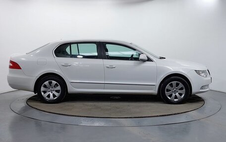 Skoda Superb III рестайлинг, 2011 год, 999 000 рублей, 4 фотография