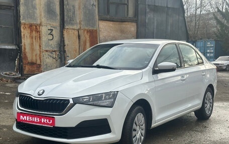 Skoda Rapid II, 2020 год, 749 000 рублей, 2 фотография