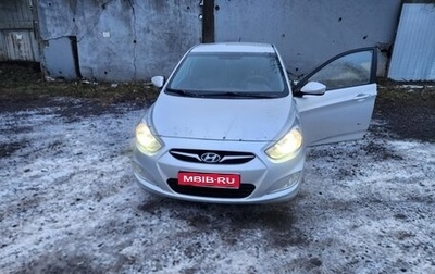 Hyundai Solaris II рестайлинг, 2012 год, 519 000 рублей, 1 фотография