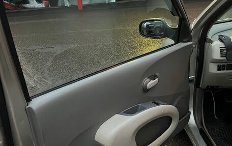 Nissan Micra III, 2004 год, 370 000 рублей, 6 фотография