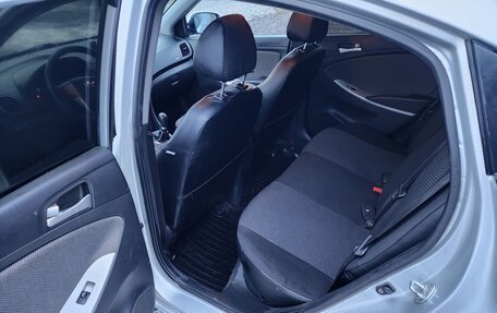 Hyundai Solaris II рестайлинг, 2012 год, 519 000 рублей, 8 фотография