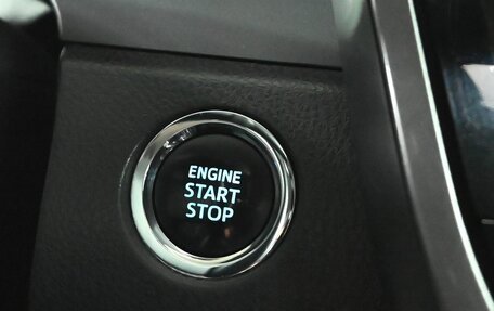 Toyota Camry, 2018 год, 2 850 000 рублей, 16 фотография