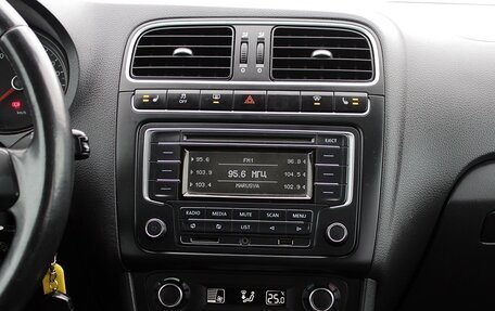 Volkswagen Polo VI (EU Market), 2013 год, 699 000 рублей, 8 фотография