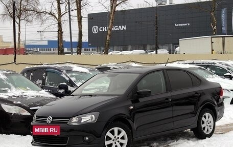 Volkswagen Polo VI (EU Market), 2013 год, 699 000 рублей, 3 фотография