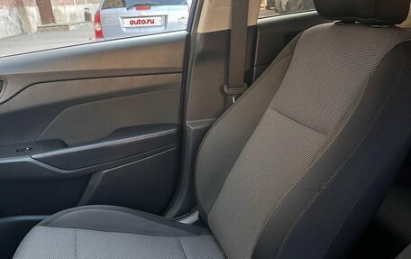 Hyundai Solaris II рестайлинг, 2021 год, 1 680 000 рублей, 17 фотография