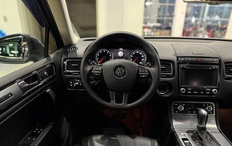 Volkswagen Touareg III, 2015 год, 3 350 000 рублей, 27 фотография