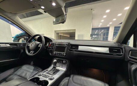 Volkswagen Touareg III, 2015 год, 3 350 000 рублей, 33 фотография