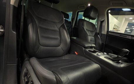 Volkswagen Touareg III, 2015 год, 3 350 000 рублей, 35 фотография