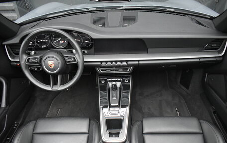 Porsche 911, 2022 год, 15 990 000 рублей, 15 фотография