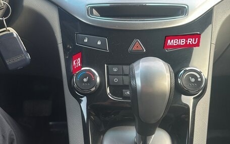 Chevrolet Orlando I, 2012 год, 885 000 рублей, 14 фотография