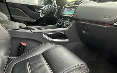 Jaguar F-Pace, 2019 год, 2 290 000 рублей, 11 фотография