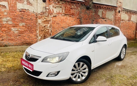 Opel Astra J, 2012 год, 640 000 рублей, 3 фотография
